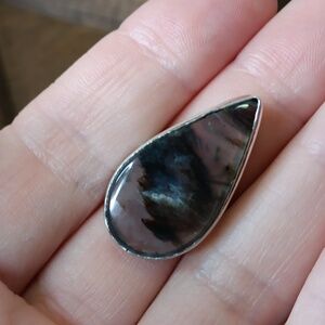 Hand Crafted Silver and Black Teardrop Ring